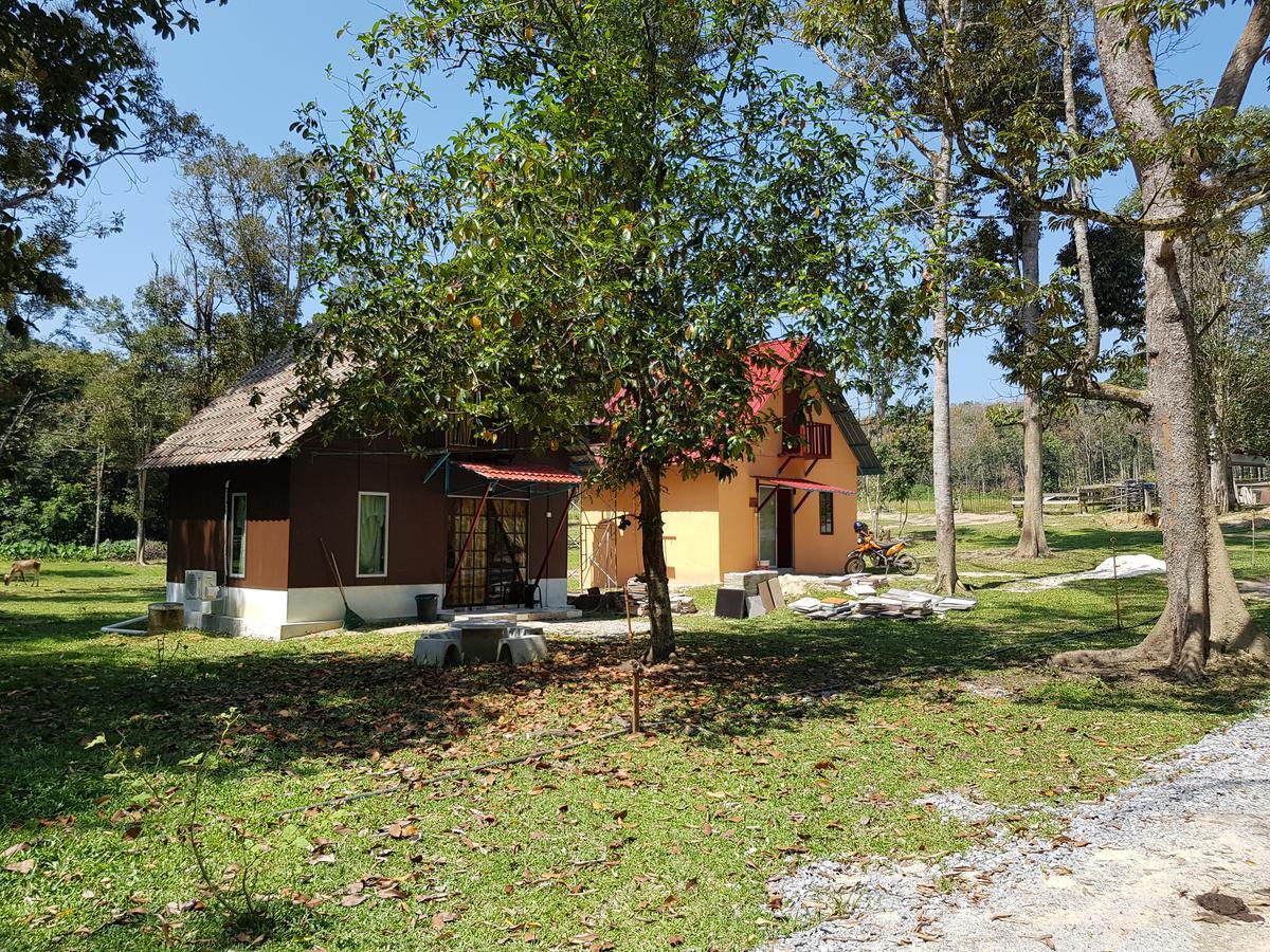 Chalet Kampong Semawar Kuala Kangsar Dış mekan fotoğraf